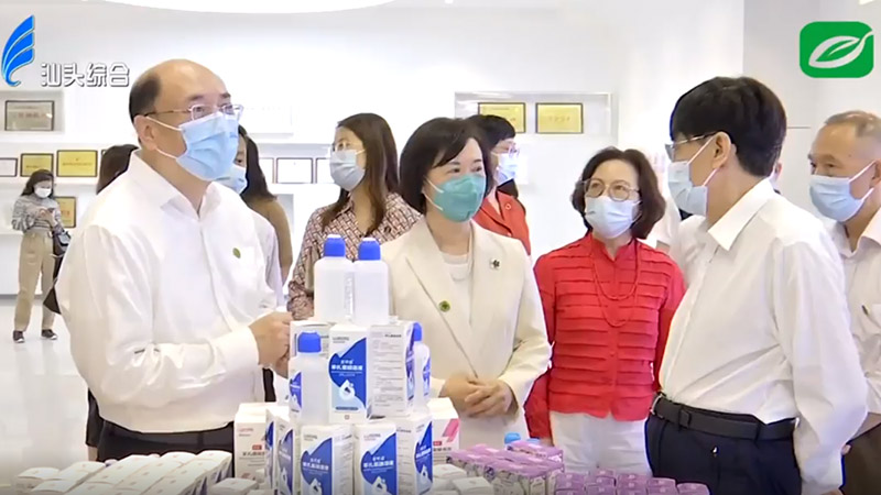 做好新時(shí)代“僑”的文章，推動(dòng)僑務(wù)工作高質(zhì)量發(fā)展 | 全國(guó)人大常委會(huì)副委員長(zhǎng)、農(nóng)工黨中央主席何維率調(diào)研組到洛斯特制藥調(diào)研